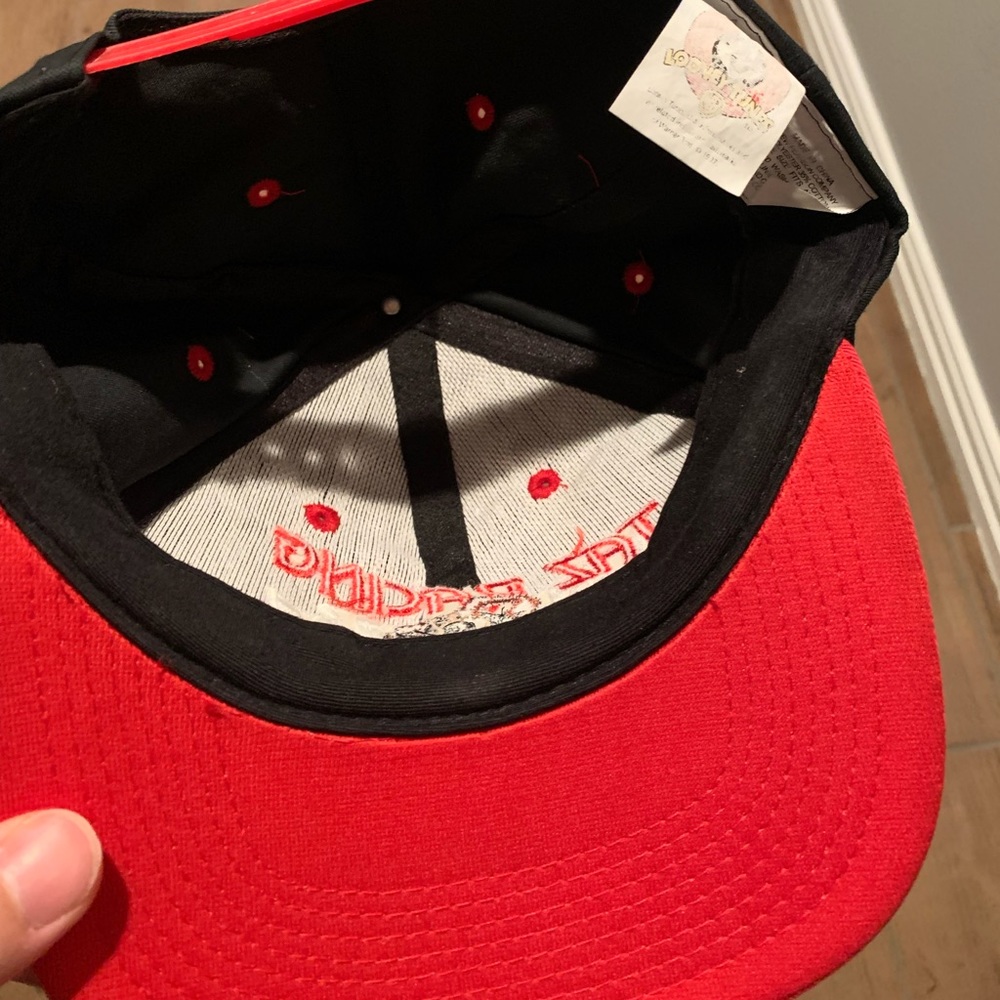 Taz Racing Hat - Picture 3 of 3